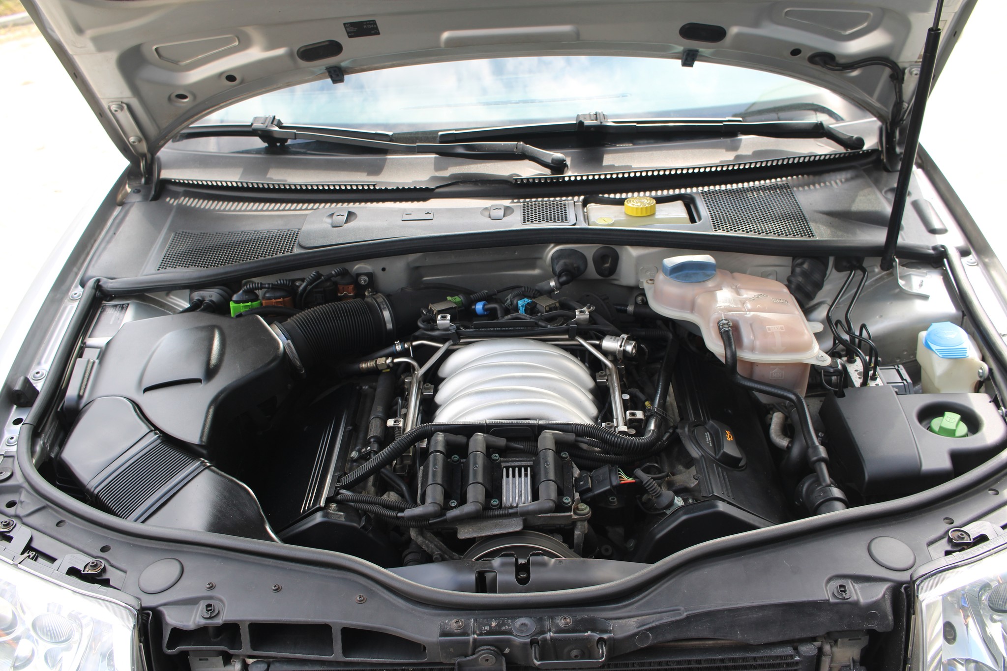 Motor gereinigd van deze skoda superb